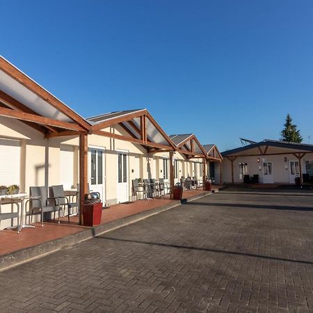 Motel Am Buergerpark Werlte Ngoại thất bức ảnh